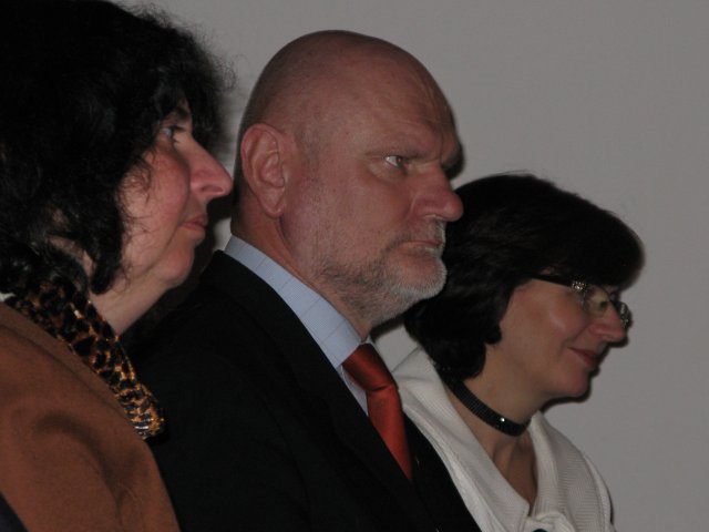 034-CS@G9@20091113_175102_0175.JPG.medium.jpeg