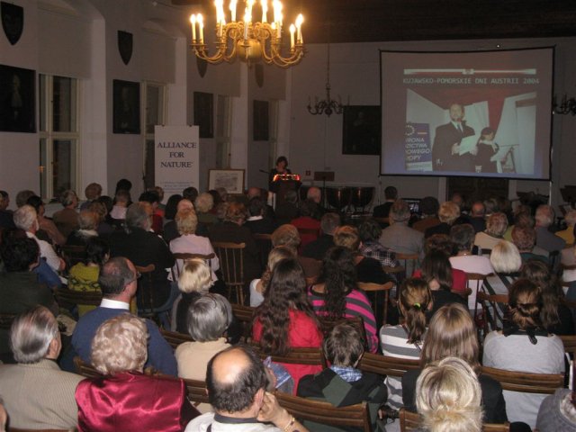../images/007-CS@G9@20101105_173916_0134.jpeg