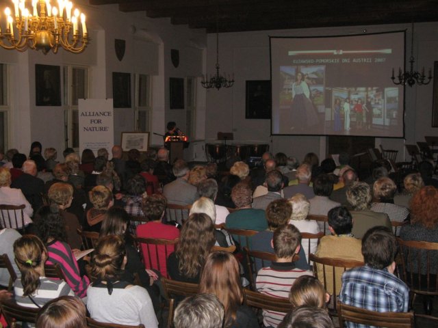 ../images/009-CS@G9@20101105_174822_0155.jpeg