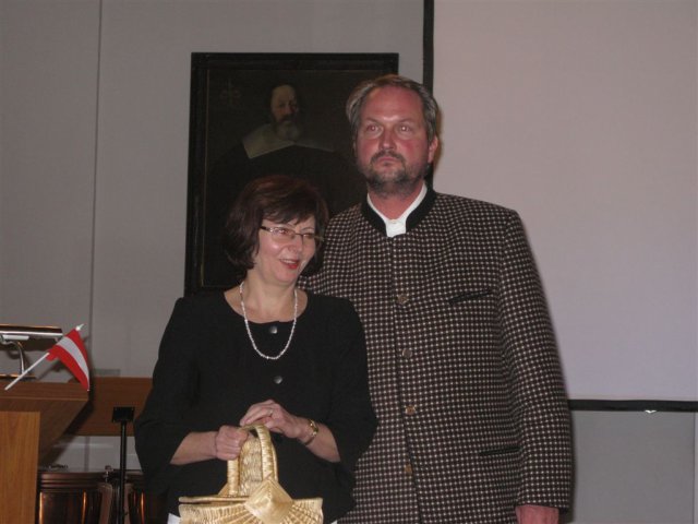 ../images/014-CS@G9@20101105_185633_0189.jpeg